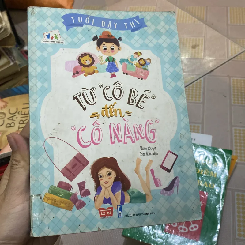 Từ cô bé đến cô nàng 736372