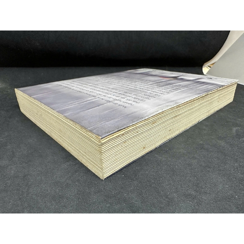 [Phiên Chợ Sách Cũ] Yêu Người Tử Tù, 2014 - Gong Ji-Young H1809 SBM 924736