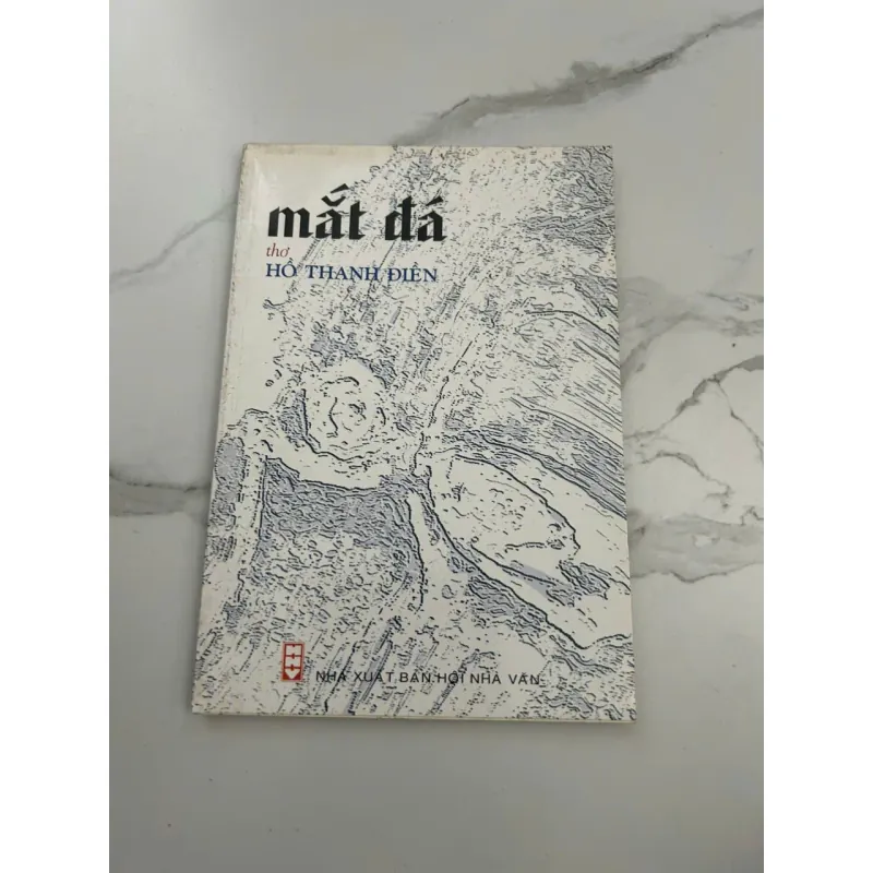 Mắt Đá - Hồ Thanh Điền 602085