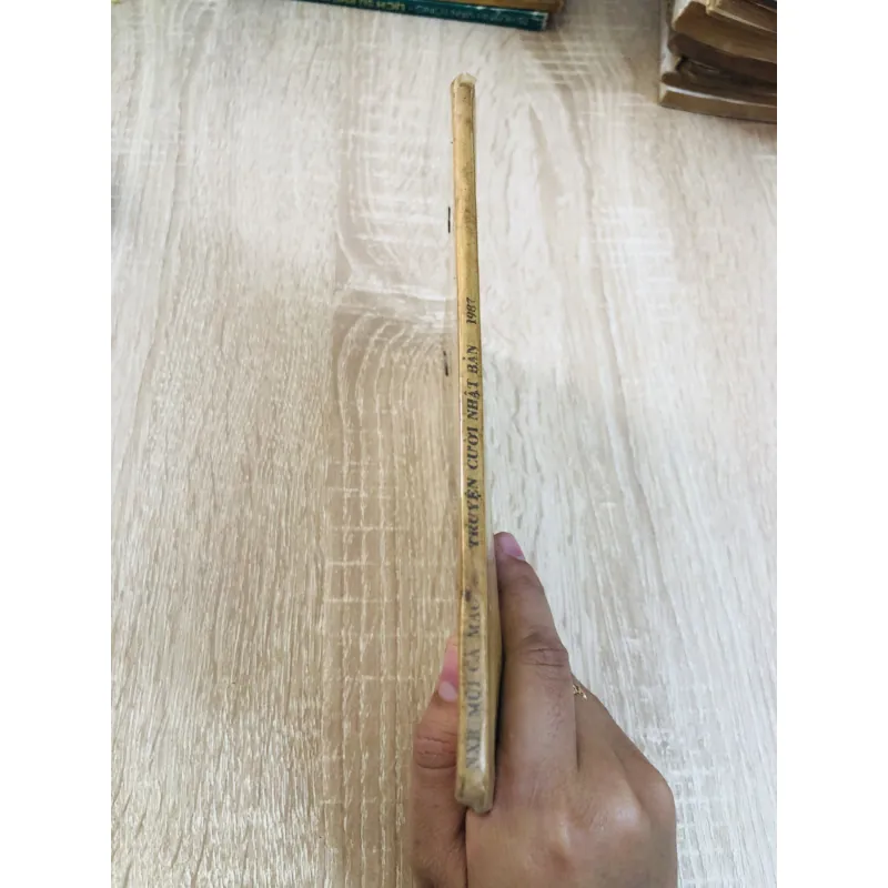 TRUYỆN CƯỜI NHẬT BẢN  929063