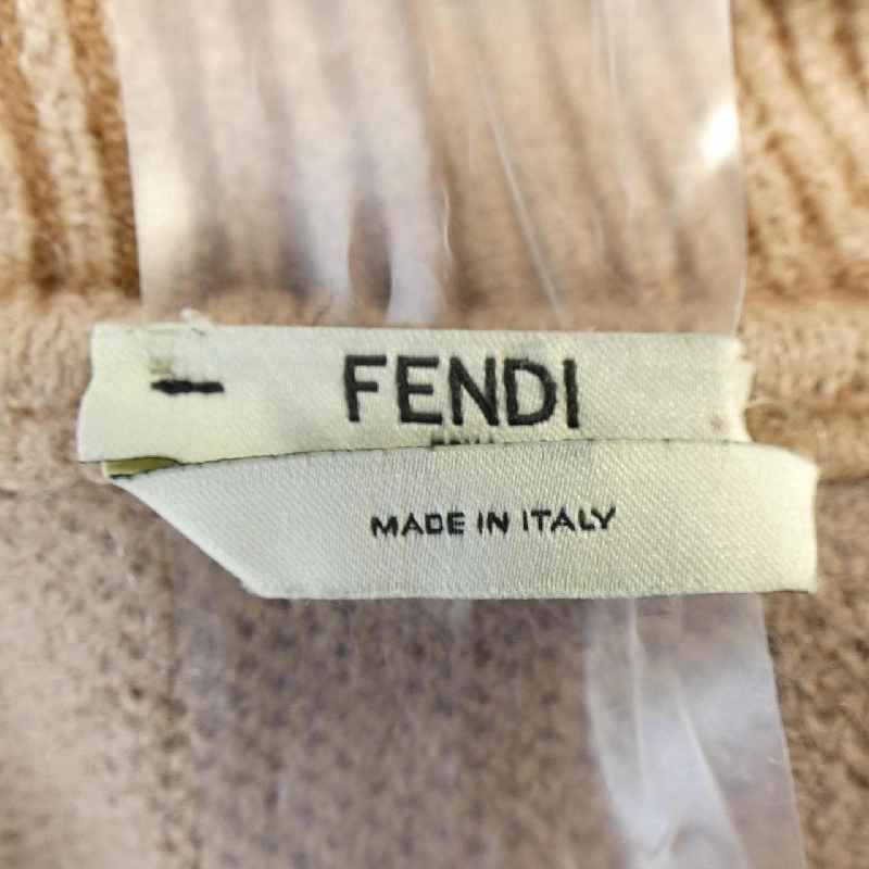 FENDI FZY874 A9WF Áo len 632416