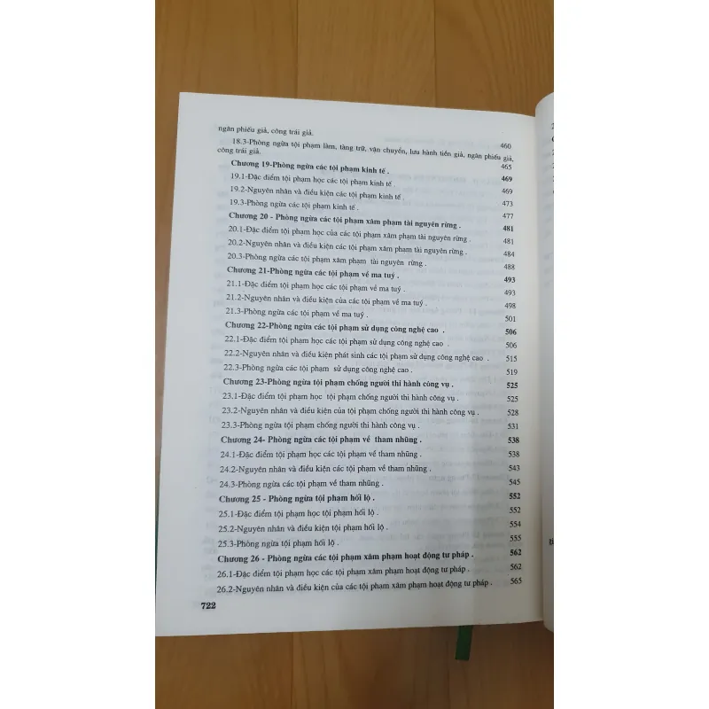 TỘI PHẠM HỌC HIỆN ĐẠI  783872