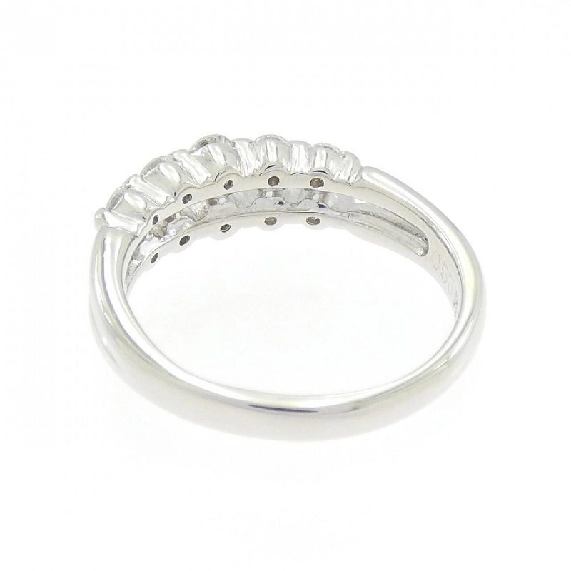 Nhẫn kim cương PT900 0.53CT 667403