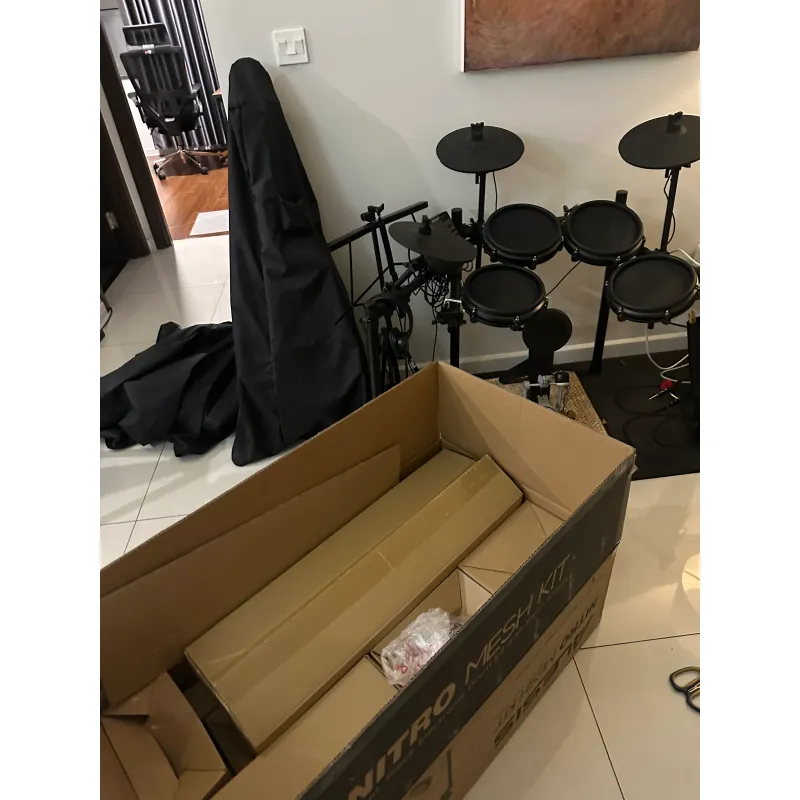 Bàn Trống Yamaha Electronic NITRO Alesis Mesh Kit mới 90% 693493