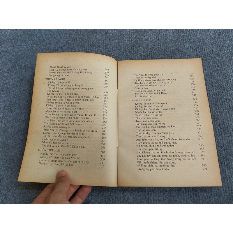 KHỔNG TỬ GIA GIÁO 540699
