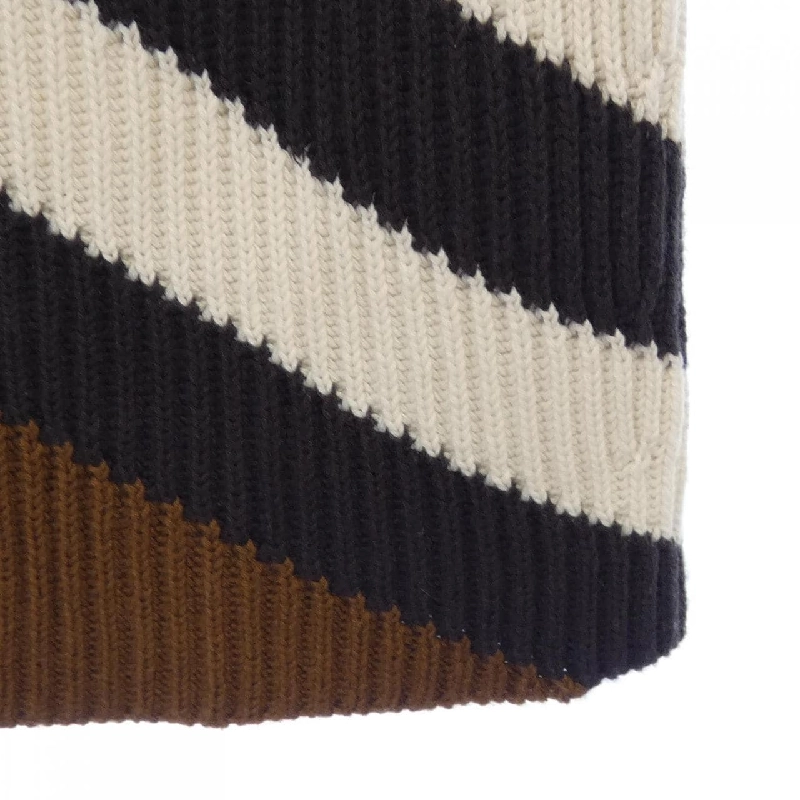 Váy BURBERRY 651748