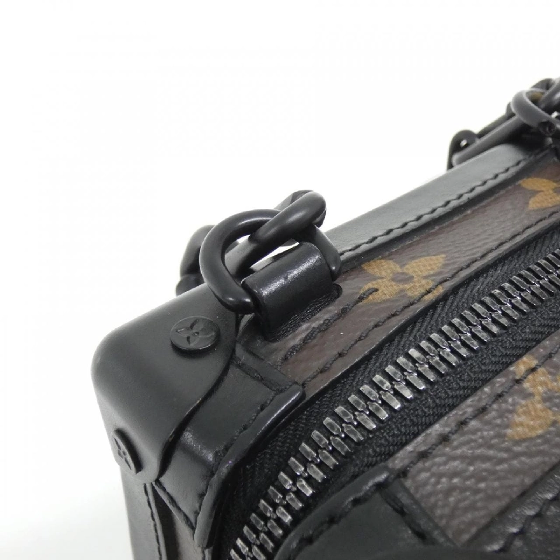 Túi xách mềm dọc Monogram Taffeta Louis Vuitton M45044 609525