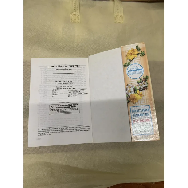 DINH DƯỠNG VÀ ĐIỀU TRỊ - BÁC SĨ NGUYỄN Ý ĐỨC 738903