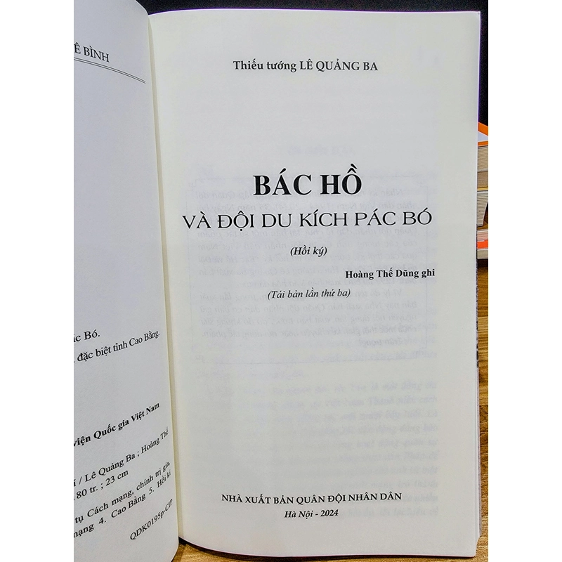 Bác Hồ với đội du kích Pac Bó 546595