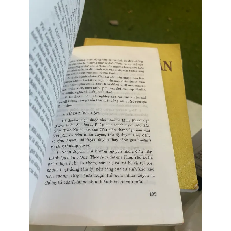 PHẬT HỌC KHÁI LUẬN - THÍCH CHƠN THIỆN  1028775