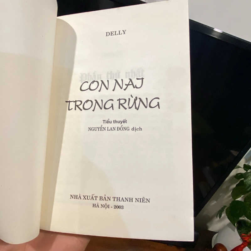 CON NAI TRONG RỪNG - DELLY (XB 2003) 462855