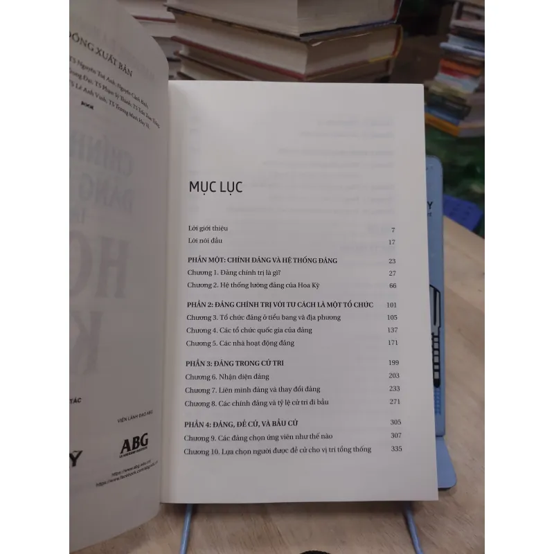 Sách: Chính trị đảng phái tại Hoa Kỳ Tác giả: Marjorie Randon Hershey (B2) 755665