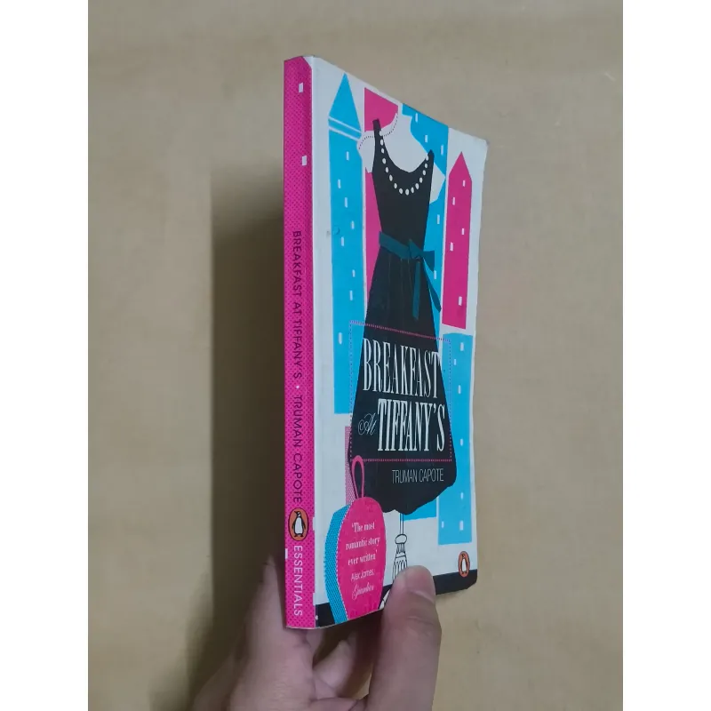 Breakfast at Tiffany's - Truman Capote 976378