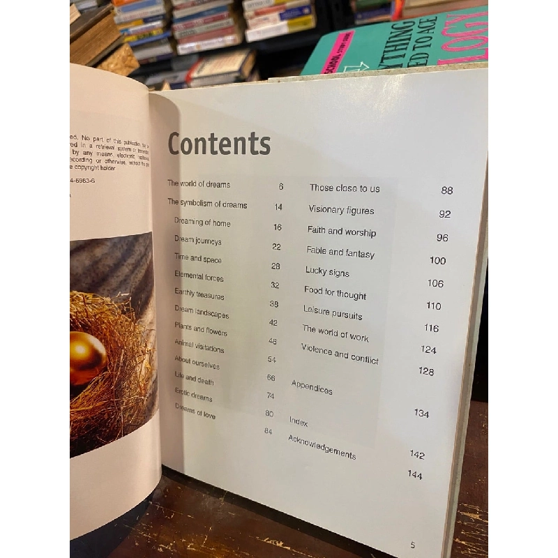 Guide to Dreams with Journal 1017903