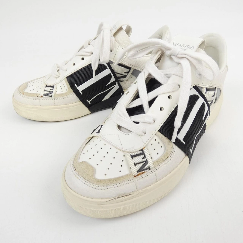 Giày sneaker VALENTINO GARAVANI TTV66W2 - Hàng hiệu Authentic 828473