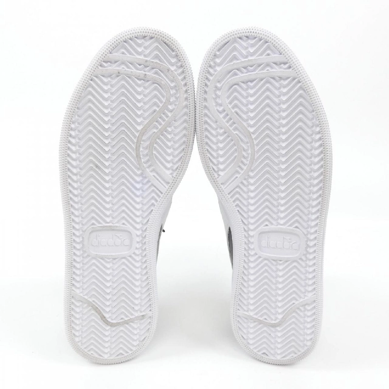 Giày thể thao DIADORA - Hàng hiệu Authentic 903865