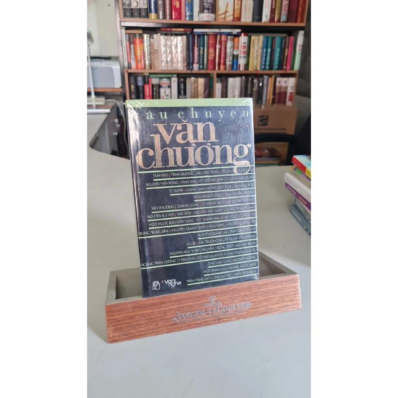 Câu chuyện văn chương - Nhiều tác giả Sách văn học STB0302 908623