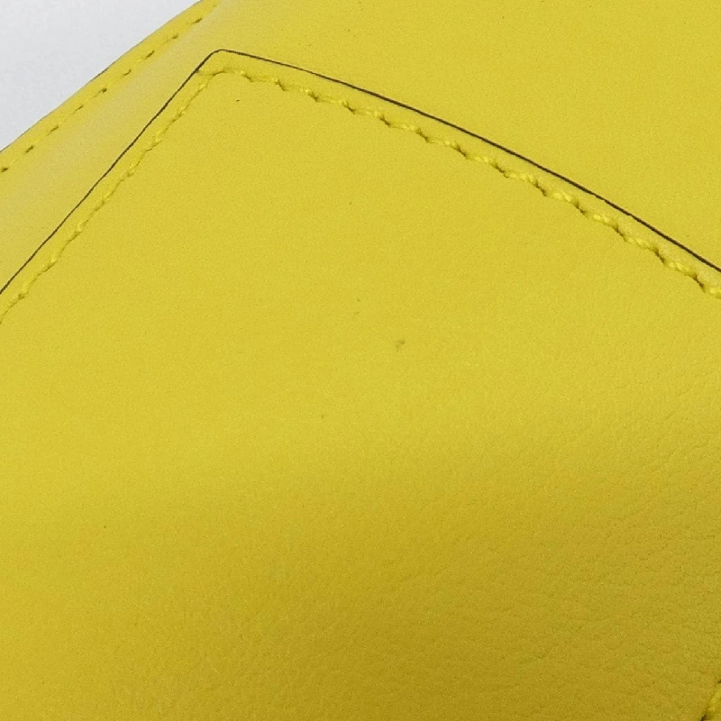 Túi xách vai Loewe Elephant Pocket C623B02X04 - Hàng hiệu Authentic 768435