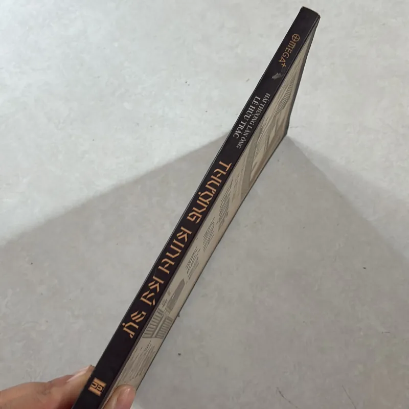 Thượng kinh ký sự - Lê Hữu Trác 975193