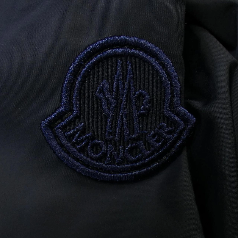 【Phiếu giảm giá】Áo khoác Moncler MONCLER 638143