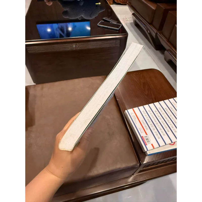 Ngộ Nhận Về Sức Hút Cá Nhân – Olivia Fox Cabane | Sách Phát Triển Bản Thân Hay -K2 995075