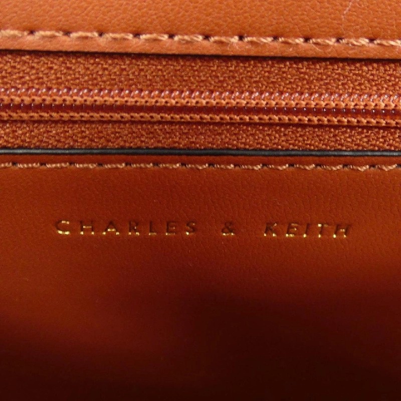 Túi CHARLES&KEITH 658335