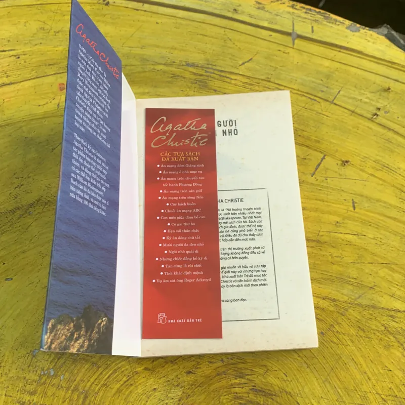 COMBO MƯỜI NGƯỜI DA ĐEN NHỎ -ÁN MẠNG TRÊN CHUYẾN TÀU TỐC HÀNH PHƯƠNG ĐÔNG-THỜI KHẮC ĐỊNH M 783354