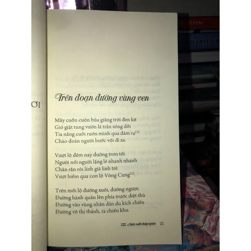 Tập thơ nước mắt chảy ngược - Lê Hồng Quân 960679