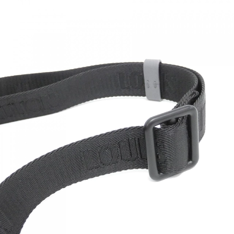 Túi đeo chéo Louis Vuitton Monogram Shadow Discovery Bum Bag PM M46108 612019