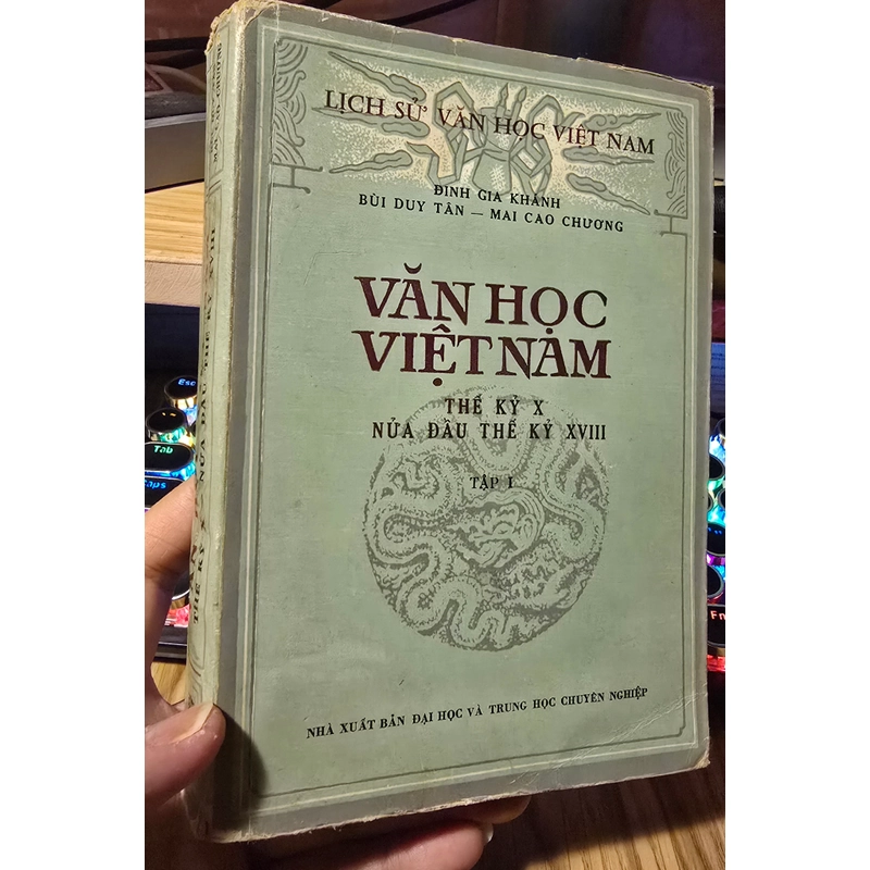 Lịch sử văn học Việt Nam - Sách cũ bộ 2 cuốn. 457643