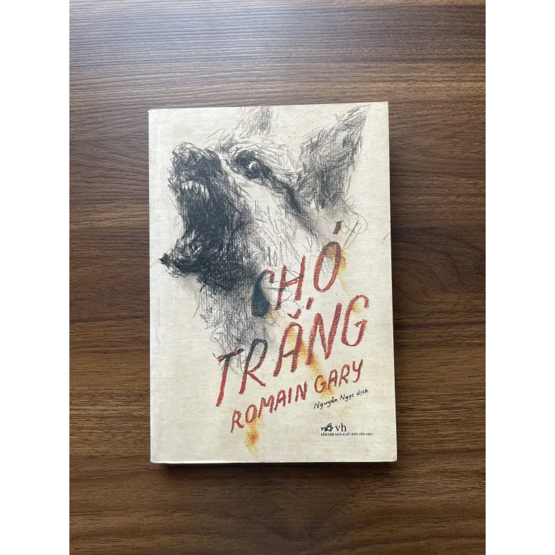 Chó trắng - Romain Gary 972004