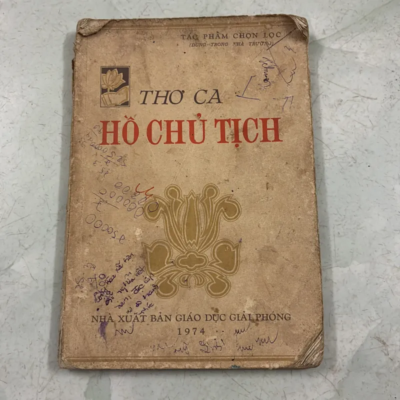Thơ ca Hồ Chủ Tịch - 1974s 1022050