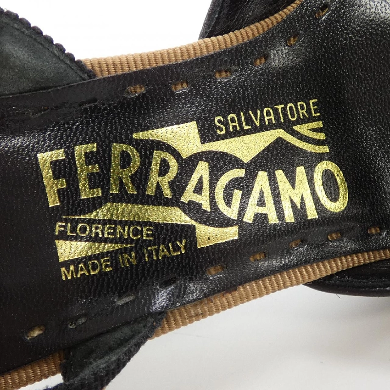 【Khuyến mãi】Giày cao gót Salvatore Ferragamo 660432