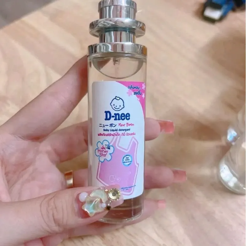 Nước Hoa Em Bé Hồng Phấn Thái Lan 746842