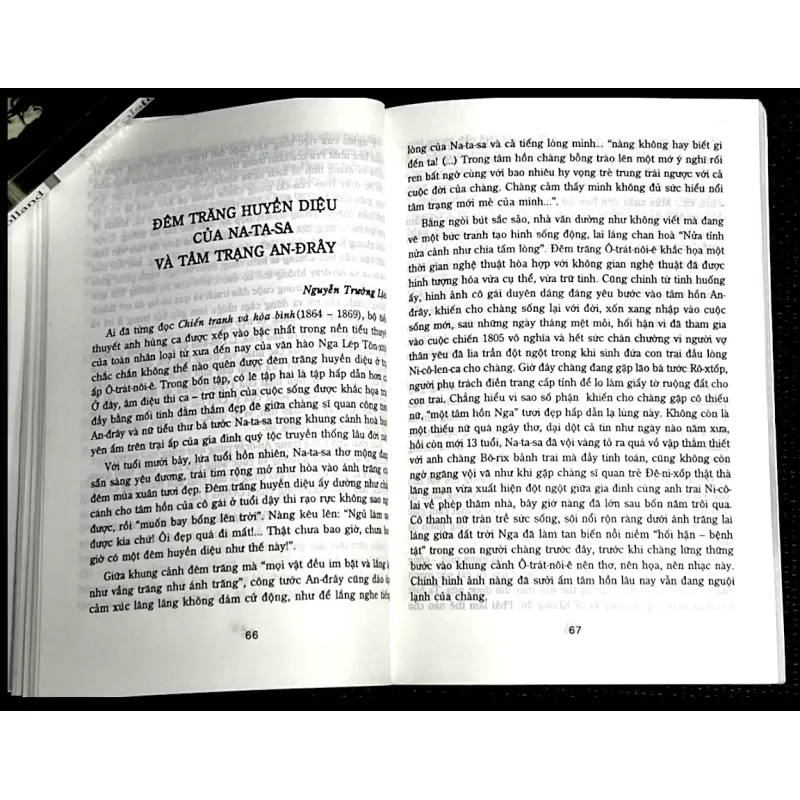 L.TÔNXTÔI - ĐỈNH CA0 HÙNG VĨ CỦA VĂN HỌC NGA 1009567