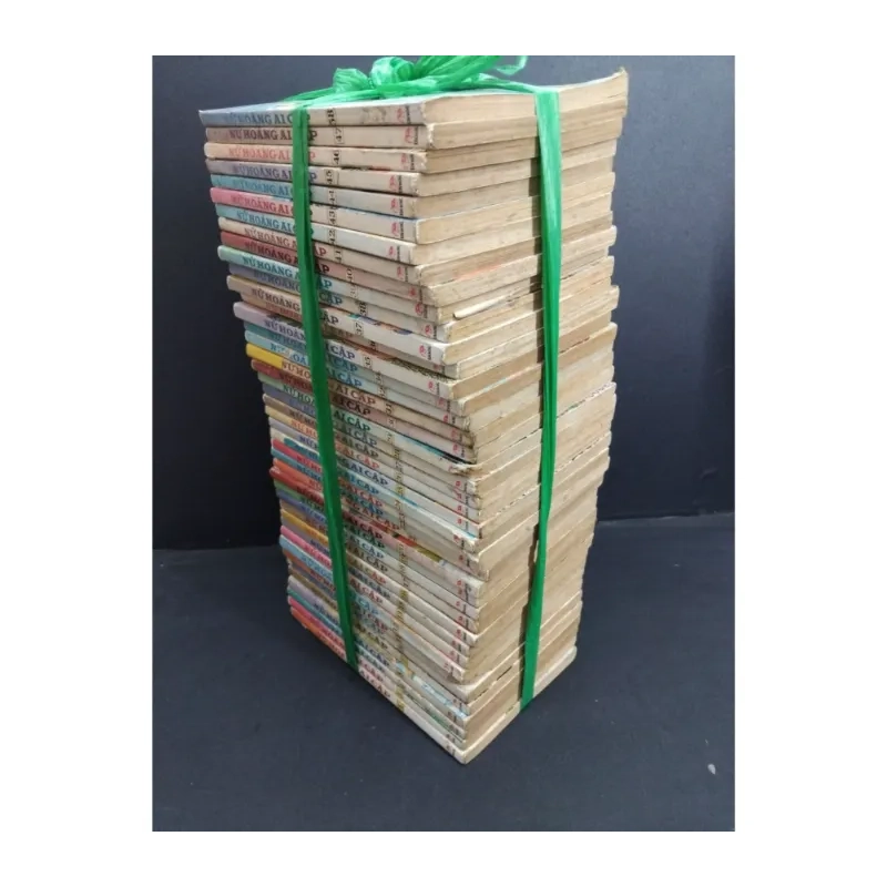 Bộ 42 cuốn Nữ hoàng Ai Cập 979557