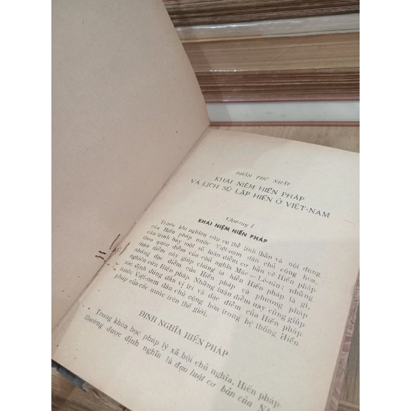 Tìm hiểu hiến pháp nước Việt Nam Dân Chủ Cộng Hòa 784349