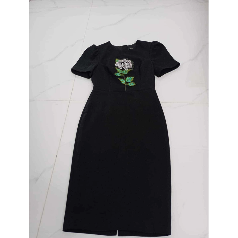 Cần pass lại đầm Elise size M 521218
