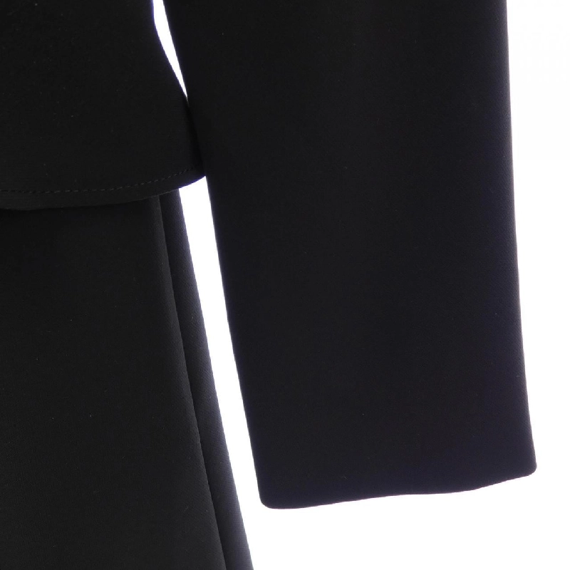 TO BE CHIC W5A02-306-09 Áo khoác - Hàng hiệu Authentic 818237