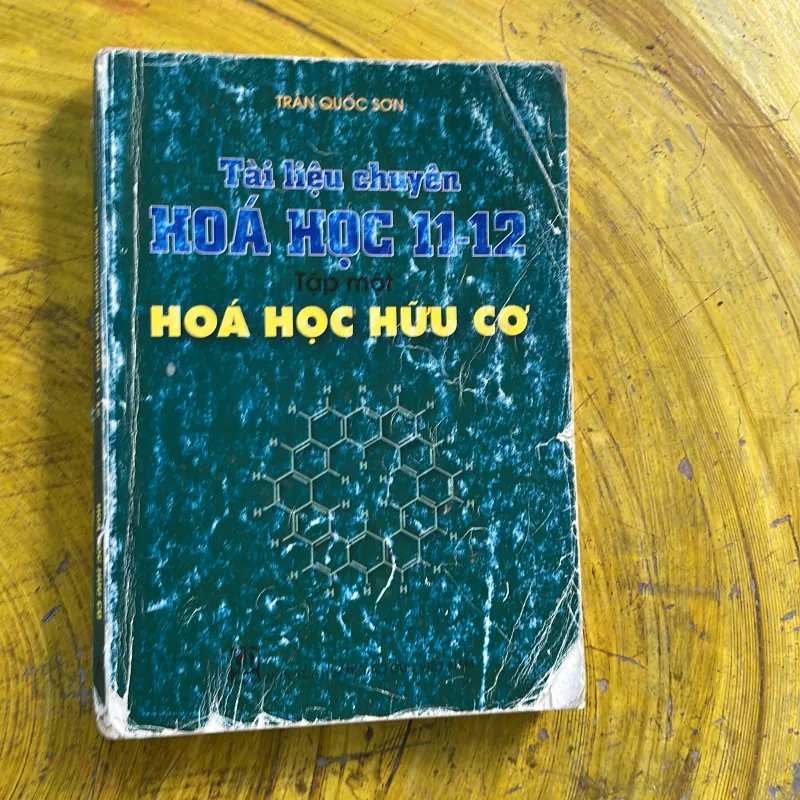 TÀI LIỆU CHUYÊN HOÁ 10,11,12 ba cuốn 937094
