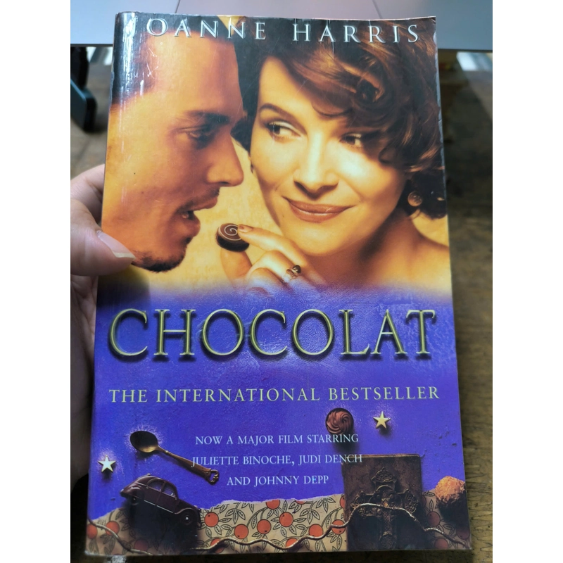 Chocolat by Joanne Harris 380241