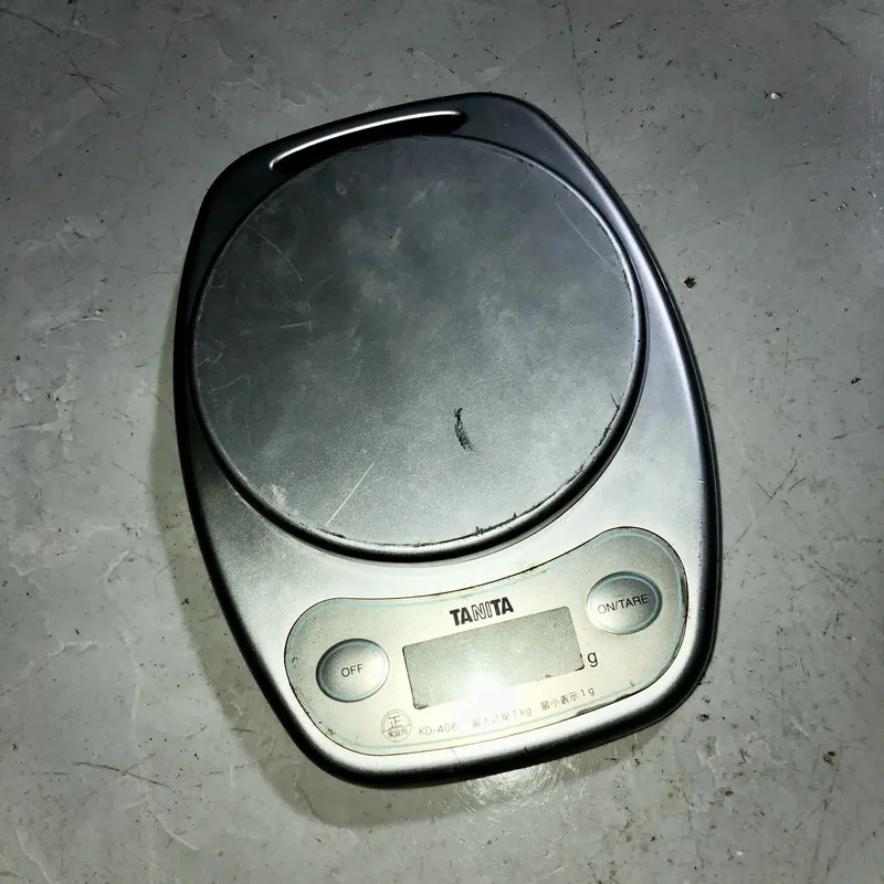 Cân điện tử của thương hiệu TANITA KD-406 Nhật 730569