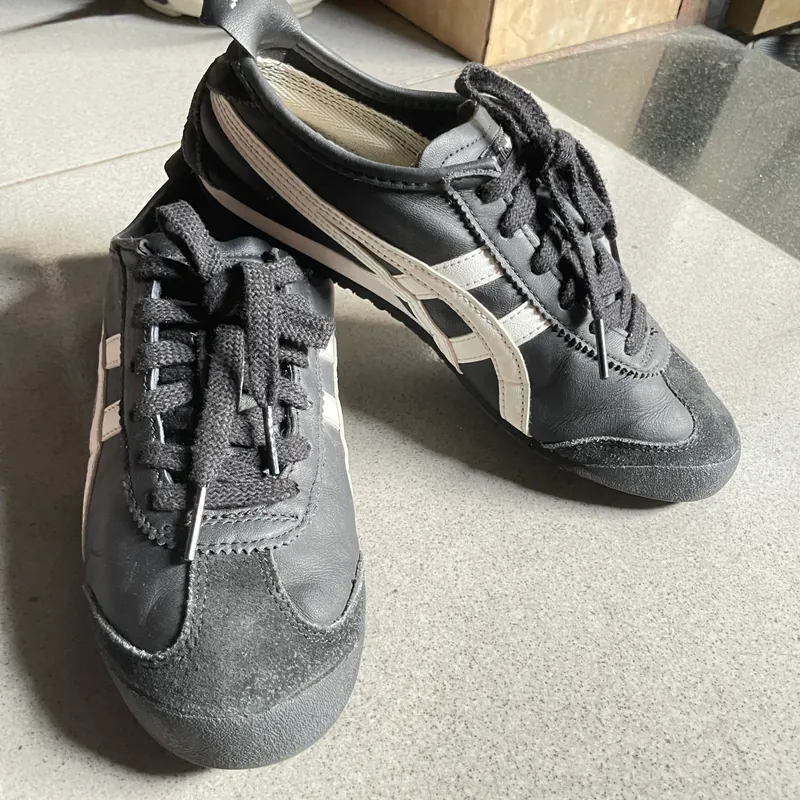 Giày sneaker Onitsuka Tiger/ đen/36/chính hãng Mexico/đã sử dụng còn mới 95% 573790