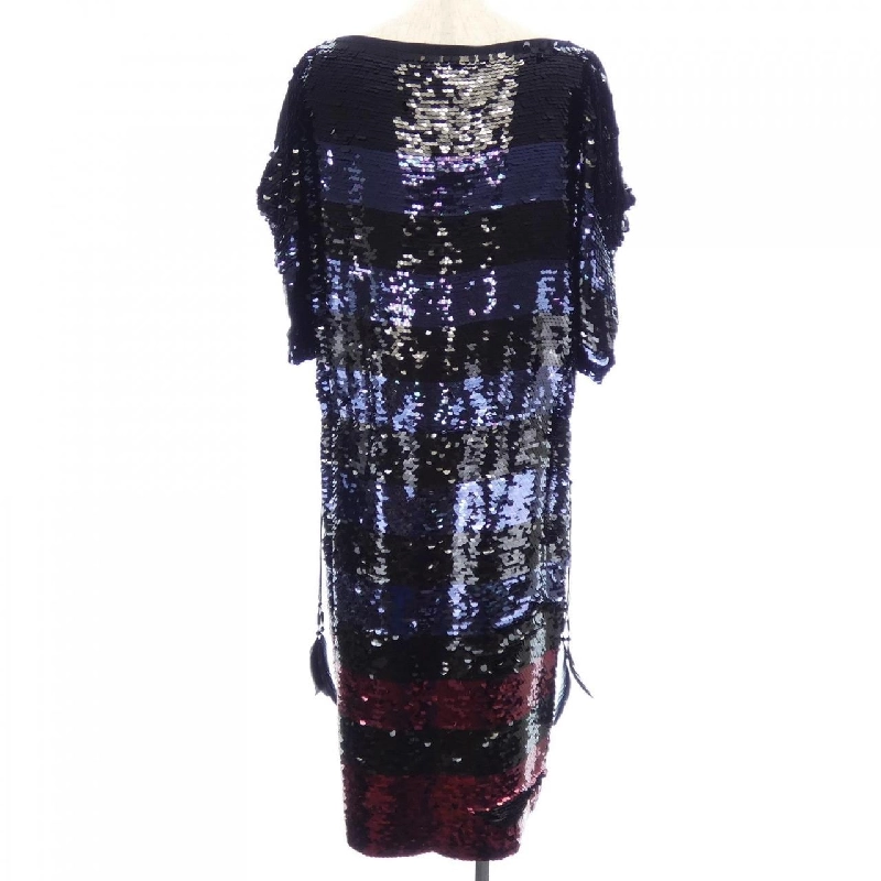 Đầm LOUIS VUITTON WTB06S7Z - Hàng hiệu Authentic 810493