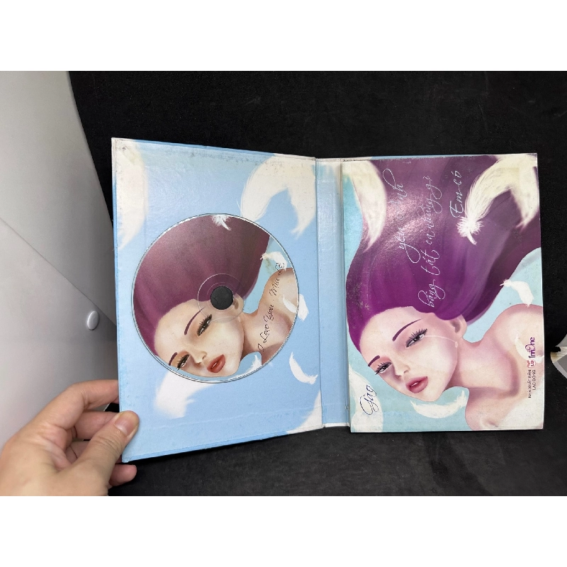 [Phiên Chợ Sách Cũ] Yêu Anh Bằng Tất Cả Những Gì Em Có (Bìa cứng) - Gào 2204, 2012 SBM 918688