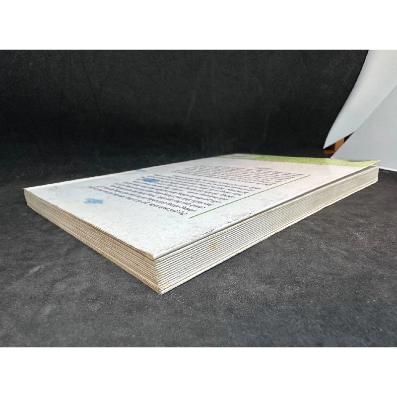 Anh B40 gỡ rối tơ lòng (2009) Thị Nhon - Tập hợp các bài đã đăng trên Tuổi Trẻ Cười, chuyên mục Nỗi lòng biết tỏ cùng ai từ 15.10.2006-15.06.2009 New 80% SBM0304 911611