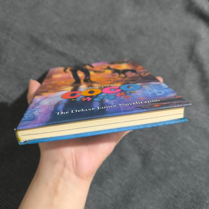 (Hard cover) COCO - Disney Pixar  777862