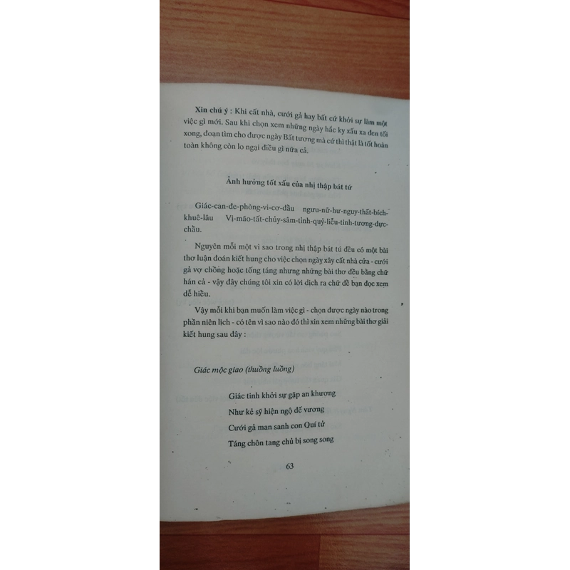 SÁCH SỐ COI TUỔI LÀM NHÀ  501373