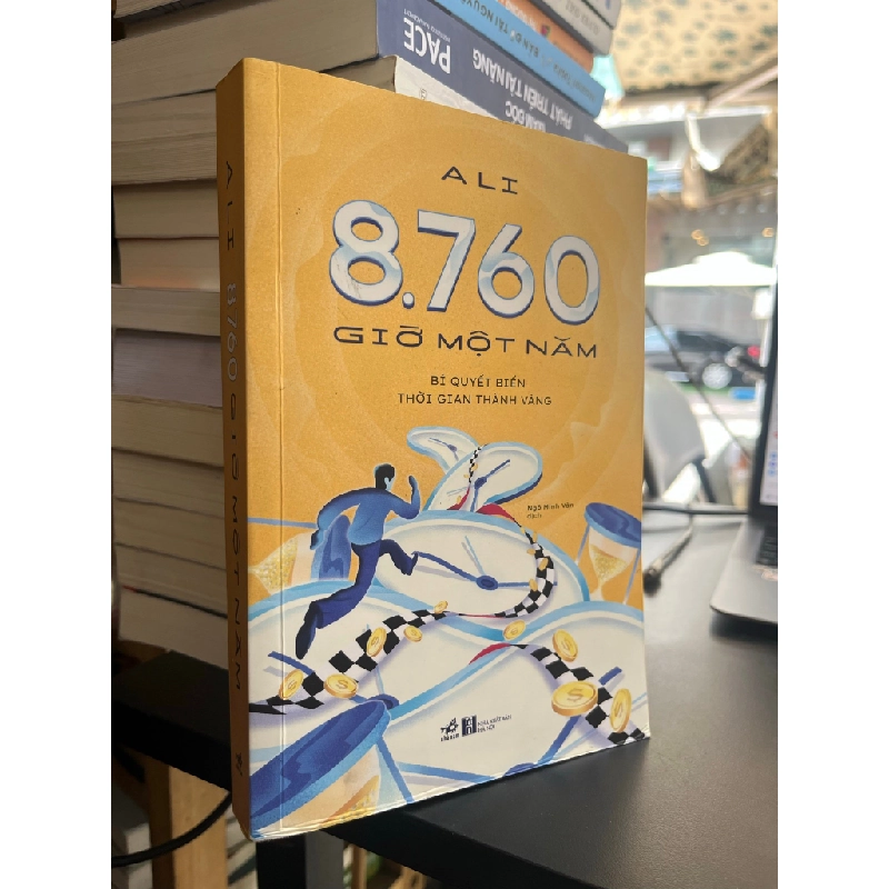 8760 giờ một năm - Ali 495794
