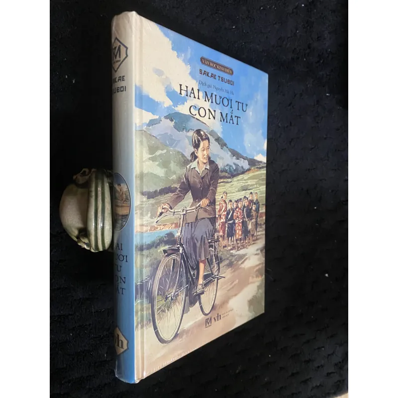 Bìa cứng; Hai mươi tư con mắt-Sakae Tsuboi 1031368